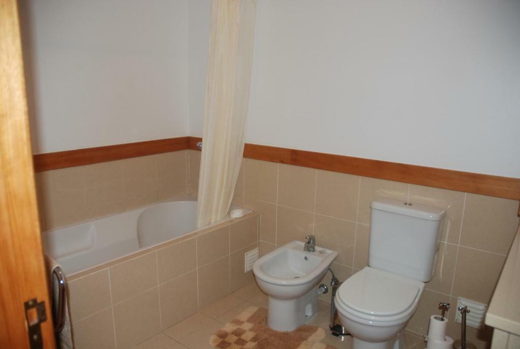 Apartamento De Вила-Франка-ду-Кампу Экстерьер фото