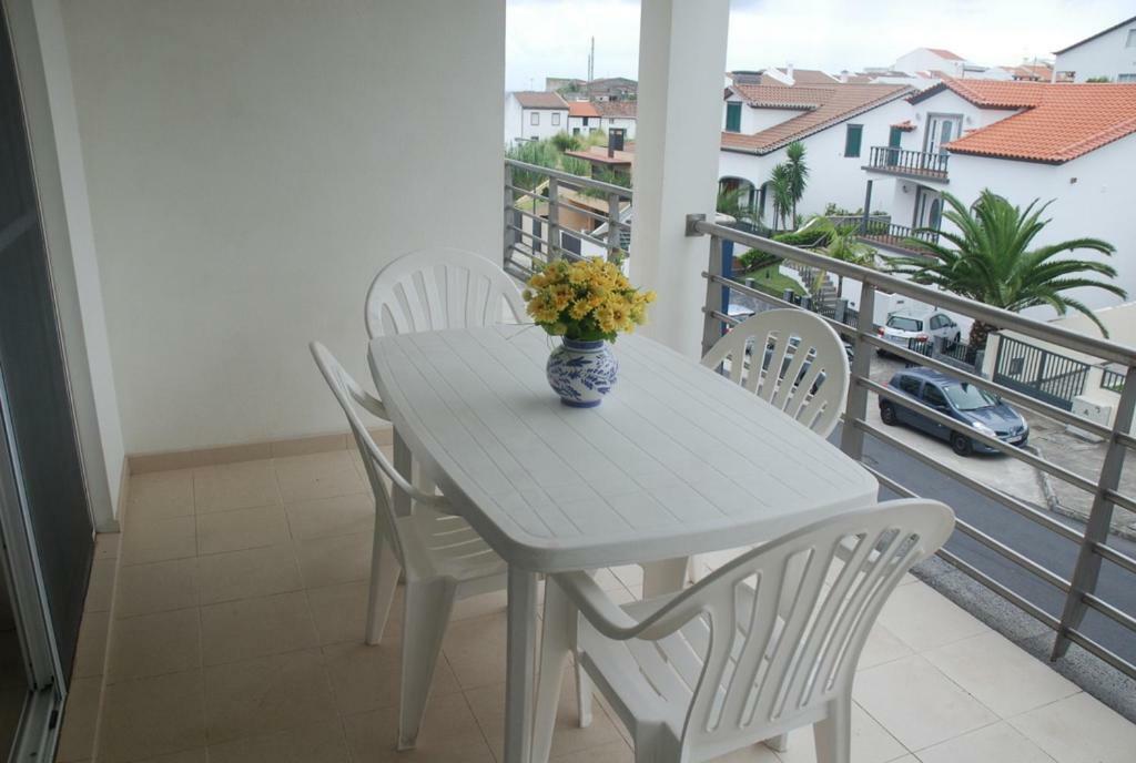 Apartamento De Вила-Франка-ду-Кампу Экстерьер фото