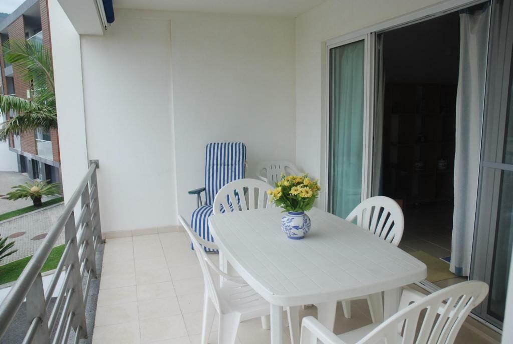 Apartamento De Вила-Франка-ду-Кампу Экстерьер фото